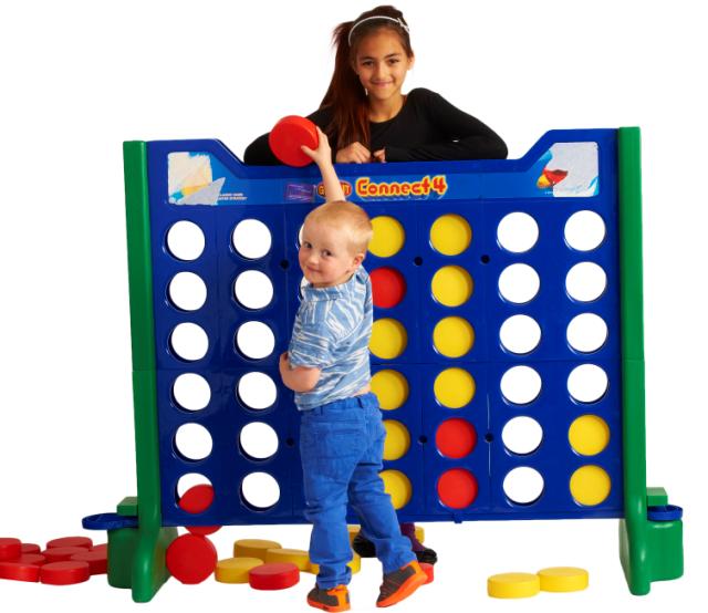 OC_a_14_brother_sister_play_connect4_jpg OC_a_14_brother_sister_play_connect4_jpg